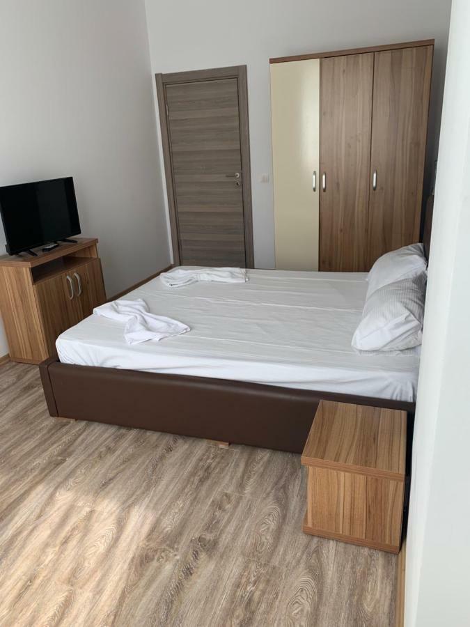 Apartament Antonia Summerland Mamaia Extérieur photo